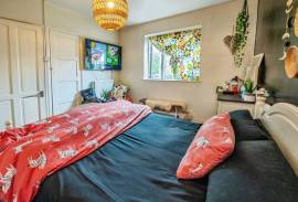 3 bedroom, End of terrace house for sale