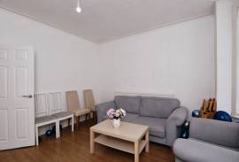 4 bedroom, End of terrace house for sale