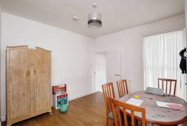 4 bedroom, End of terrace house for sale