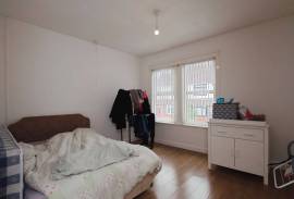 4 bedroom, End of terrace house for sale