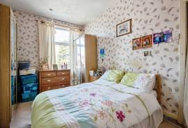 3 bedroom, Terraced House for sale
