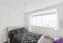 3 bedroom, End of terrace house for sale
