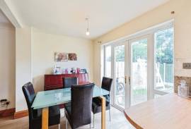 3 bedroom, End of terrace house for sale