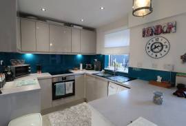 3 bedroom, End of terrace house for sale