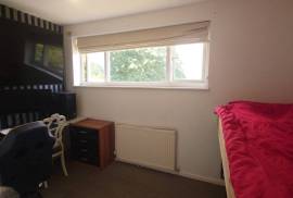 2 bedroom, Semi-detached house for sale