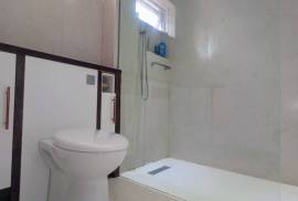 2 bedroom, Semi-detached house for sale