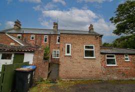3 bedroom, Terraced House for sale