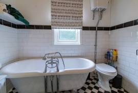 3 bedroom, Terraced House for sale