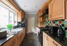 3 bedroom, Terraced House for sale