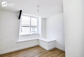 3 bedroom, Maisonette for sale