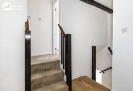 3 bedroom, Maisonette for sale
