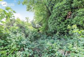 3 bedroom, Semi-detached house for sale