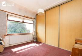 3 bedroom, Semi-detached house for sale