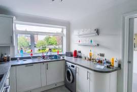 3 bedroom, Apartment for sale