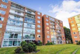 3 bedroom, Apartment for sale