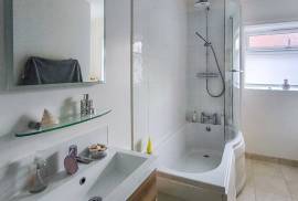 3 bedroom, Apartment for sale