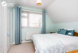 3 bedroom, Detached house for sale