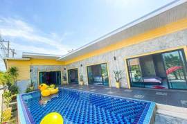 5 Bedroom Thai Style Modern Pool Villa For Sale
