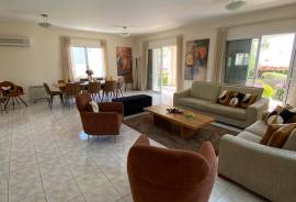 3 Bedroom Villa - Coral Bay, Peyia