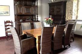 Unique property from 1780 on 4,25 hectares. Plenty of possibilities!