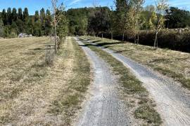 Unique property from 1780 on 4,25 hectares. Plenty of possibilities!