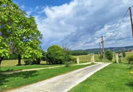 House for sale, 11 rooms - Riguepeu 32320
