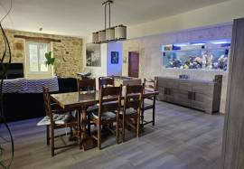 House for sale, 11 rooms - Riguepeu 32320