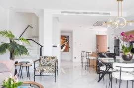 Moderne nieuwbouwvilla&#39;s te koop in San Pedro del Pinatar, dichtbij het strand en het stadscentrum.