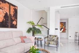 Moderne nieuwbouwvilla&#39;s te koop in San Pedro del Pinatar, dichtbij het strand en het stadscentrum.