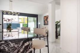 Moderne nieuwbouwvilla&#39;s te koop in San Pedro del Pinatar, dichtbij het strand en het stadscentrum.