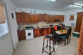 Stunning, Two-bedroom Basement house for rent in Mc Donalds Drive Thru, Larnaca