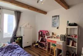 Entirely Renovated Former Stone Barn With 3 Bedrooms And Outbuildings With A Pleasant Garden, Set In An Idyllic Environment In The Heart Of The Garrigue.