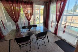 Single-Storey Villa With 125 M2 Of Living Space On 579 M2 Of Land With Swimming Pool, Near Pezenas.
