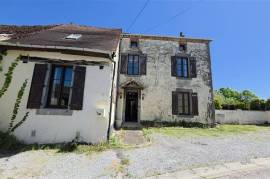 For Sale 4 Bed House, Garden, Pool and Atelier - Magnac Laval 87