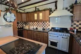 For Sale 4 Bed House, Garden, Pool and Atelier - Magnac Laval 87
