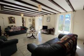 For Sale 5 Bed House with Gardens - Droux - 87