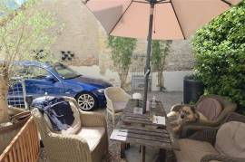 For Sale 3/4 Bed House with Hangar