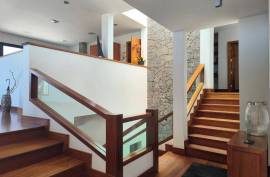 Exclusive Luxury Villa With Sea Views