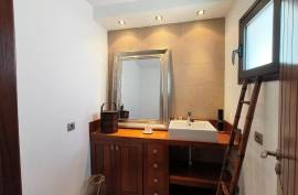 Exclusive Luxury Villa With Sea Views