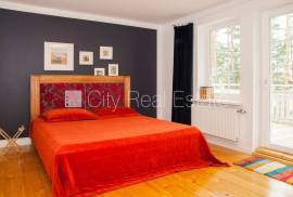 Detached house for rent in Riga district, 330.00m2