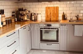 Detached house for rent in Jurmala, 100.00m2