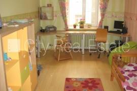 Apartment for sale in Riga, 100.00m2