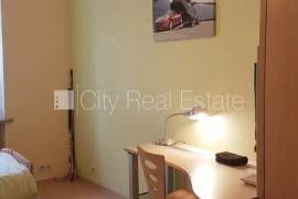 Apartment for sale in Riga, 100.00m2