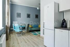 Apartment for rent in Riga, 73.00m2