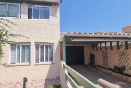 6 room, 162m2 House for sale in Saint genies de fontedit - 315 000 € *