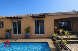 5 room, 109m2 Villa for sale in Lodeve - 298 000 € *