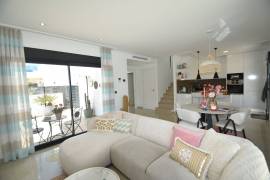 FABULOUS MODERN VILLA WITH POOL IN LO MARABU, CIUDAD QUESADA