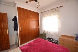 SPACIOUS VILLA NEAR THE CENTRE OF CIUDAD QUESADA