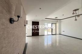 12 Cheques | Corner | Private Pool | Family Home