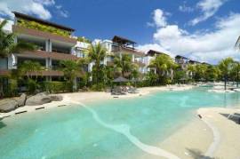 TOP 2 BEDROOM APARTMENT 100 M FROM THE BEAUTIFUL MONT-CHOISY LAGOON & GOLF COURSE - MAURITIUS